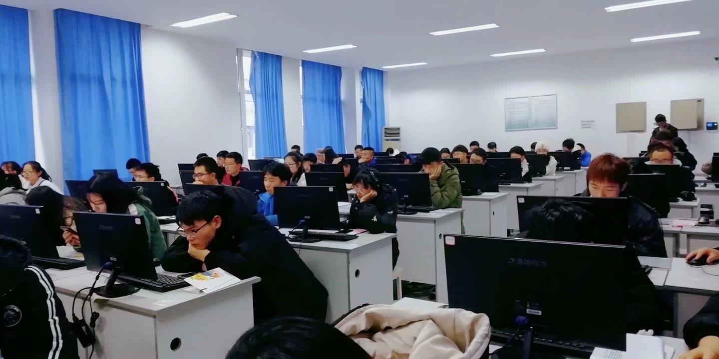 计科院计算机协会成功举办Excel技能培训活动，助力学子掌握数据处理核心技术